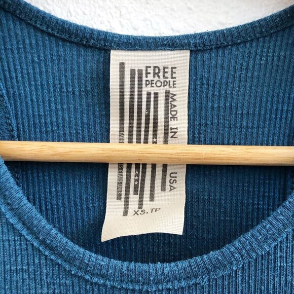 WE THE FREE Sleeveless Racerback Top Size XS - Picture 8 of 12